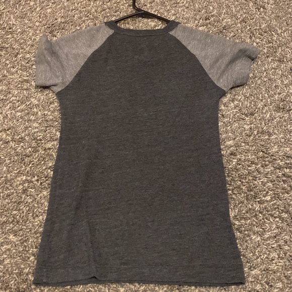 sf giants v-neck shirt - Picture 2 of 4